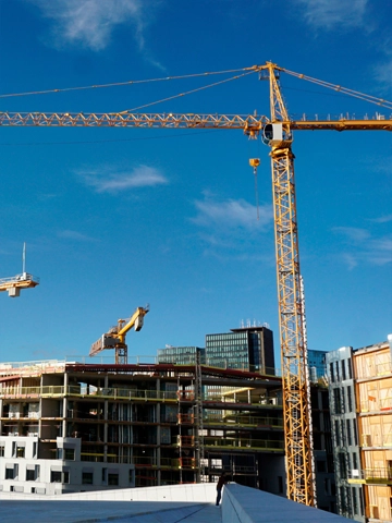 Tower crane and safety monitoring at a construction site