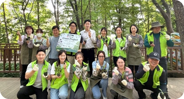 2026 planting activities on the Seocho Green Forest Trail